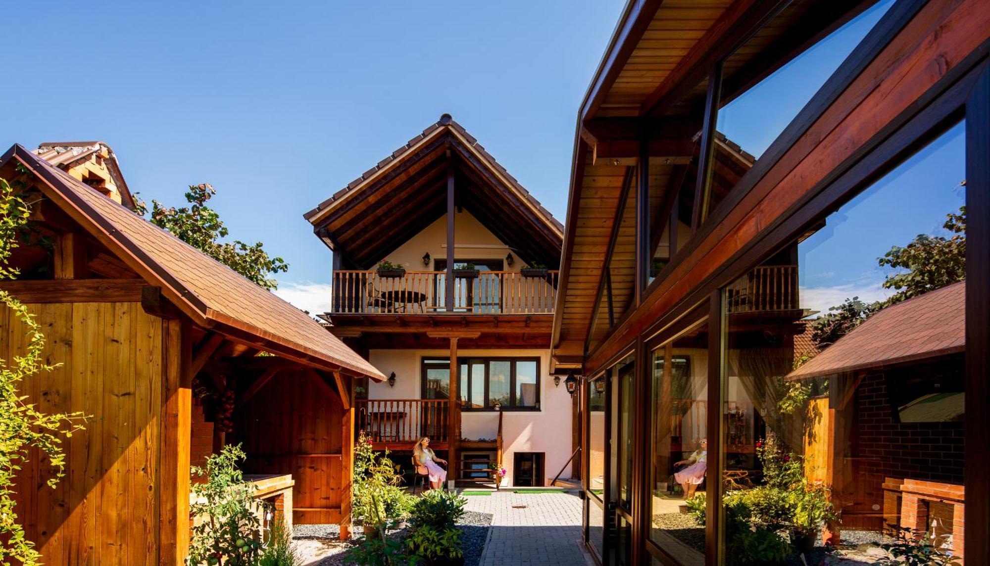 Casa Renium Hotel Сибиу Екстериор снимка