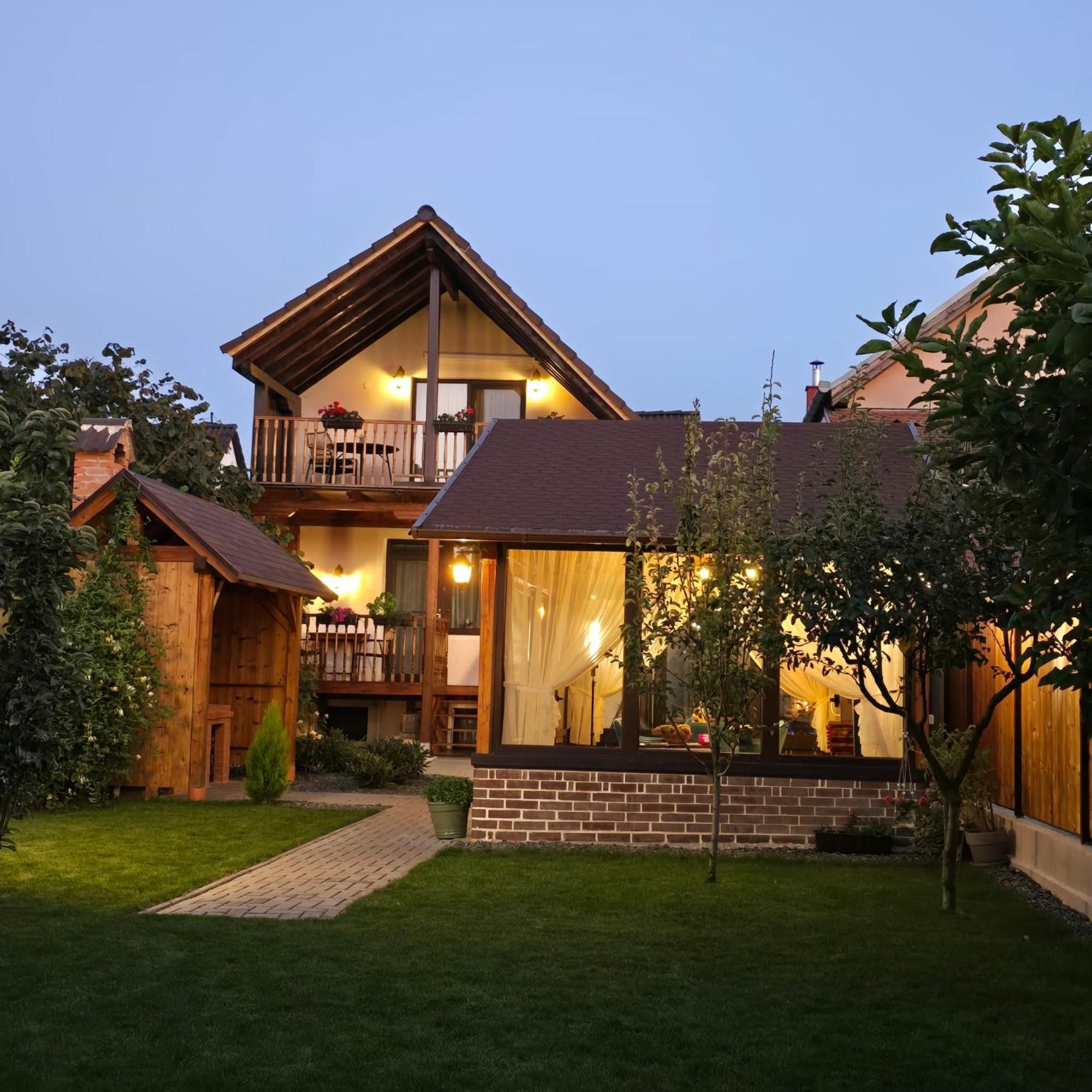 Casa Renium Hotel Сибиу Екстериор снимка